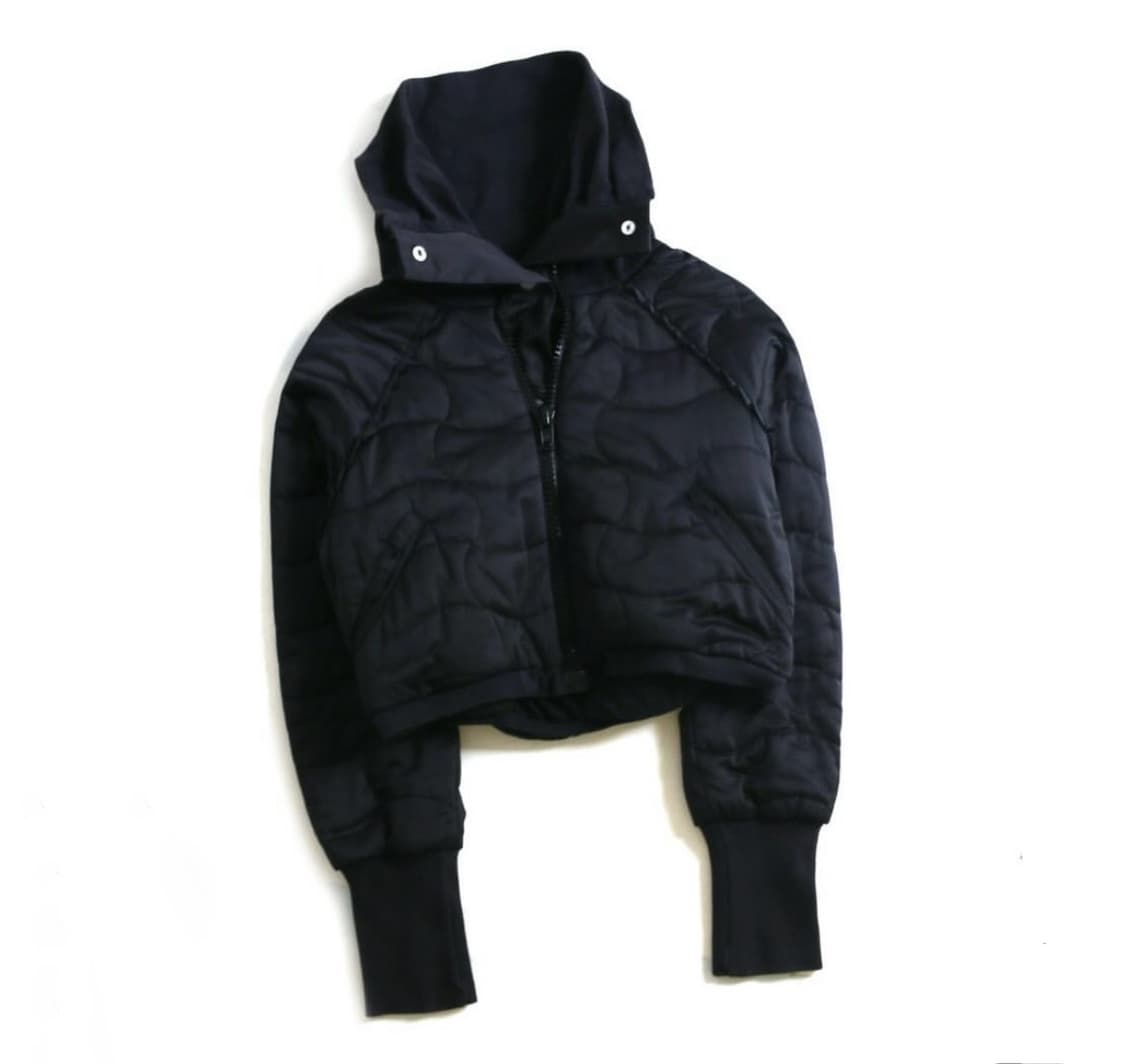 Adidas X Stella Mccartney 하이넥 크롭 경량패딩 상품이미지2