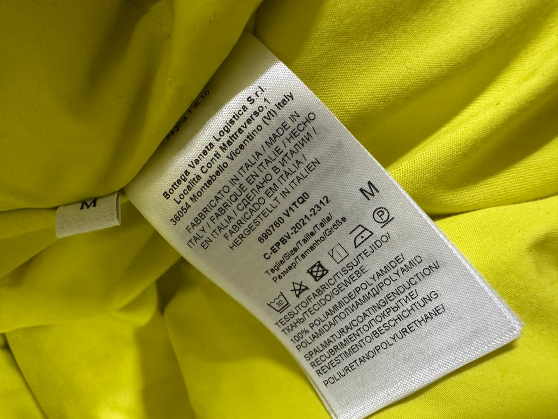 보테가 베네타 옐로우 나일론 푸퍼 패딩 상품이미지5