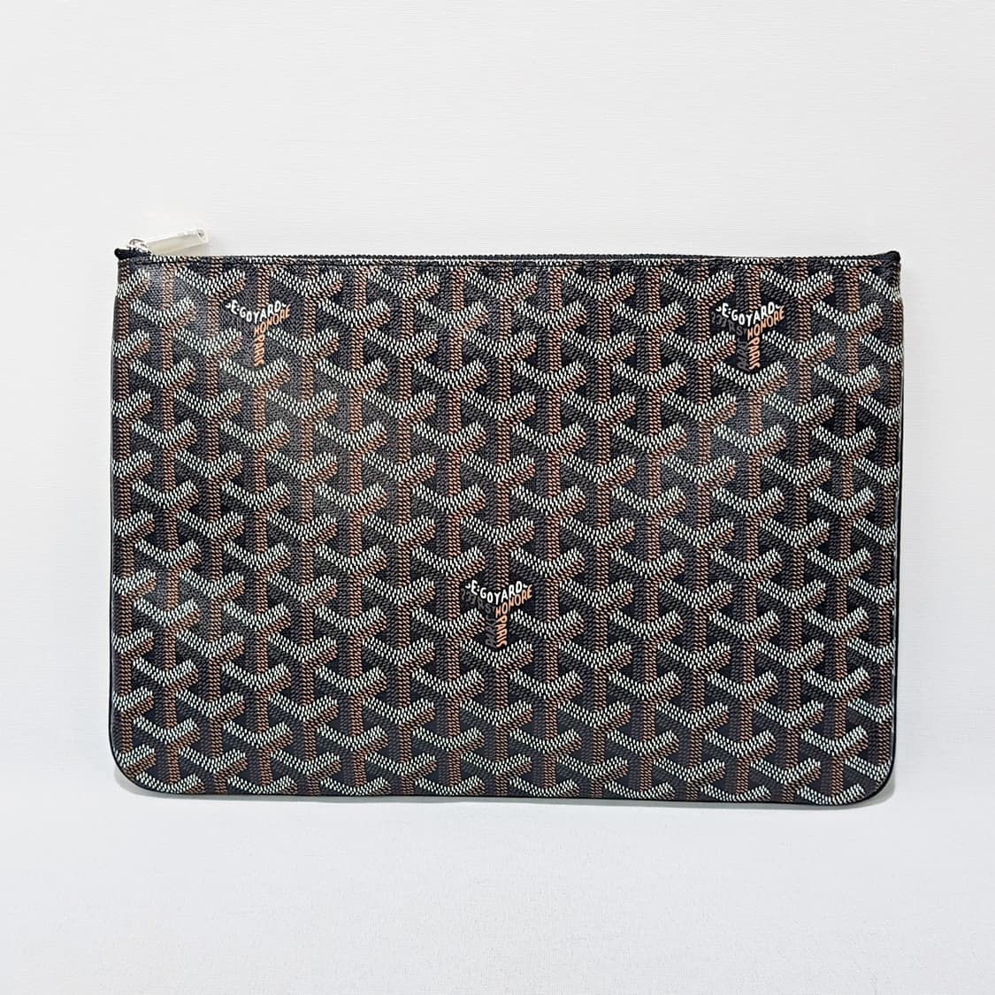 고야드 세나 클러치 MM 블랙  상품이미지2