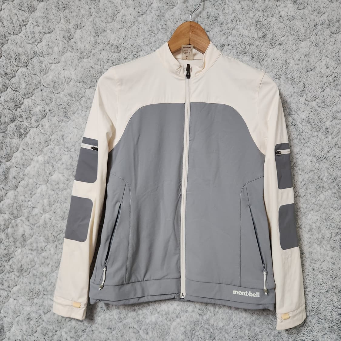 H835 [S] 몽벨 기능성 집업 자켓
 상품이미지1