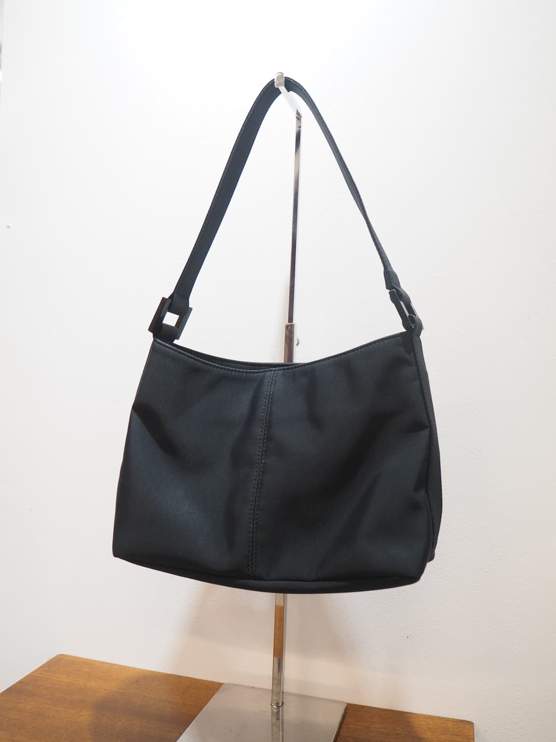 agnes b. sholder bag  상품이미지1