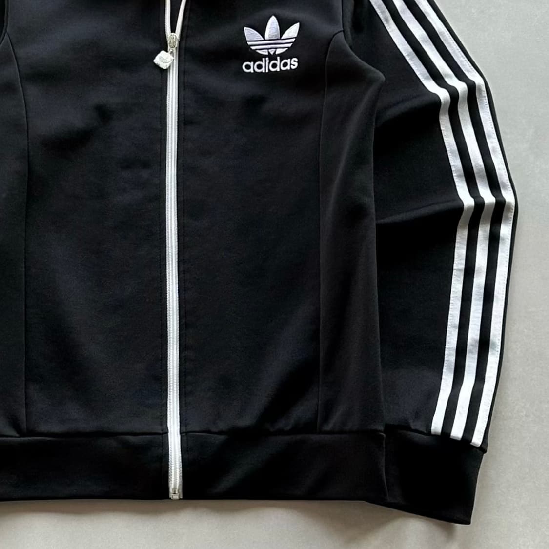 [XS-S]아디다스 유로파 블랙 트랙탑 져지 상품이미지4