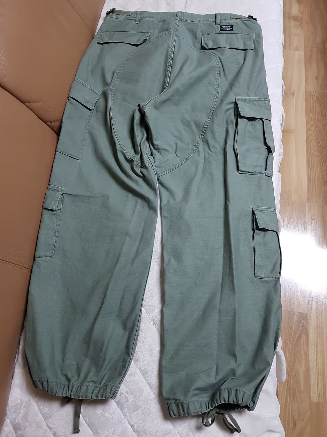 슈프림 카고 팬츠 올리브 23SS 상품이미지2