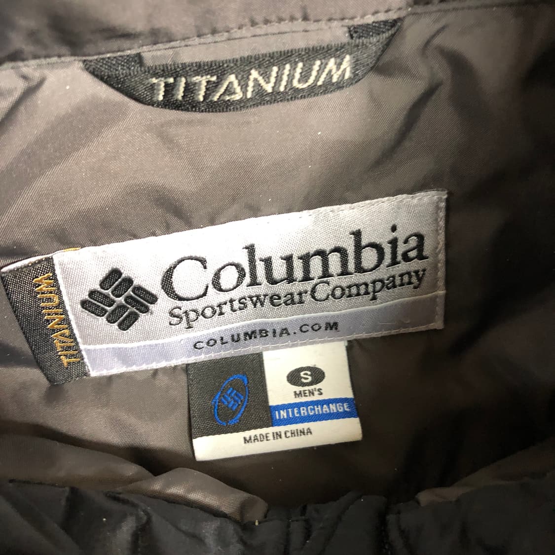 콜롬비아 경량 패딩 국내 L 상품이미지2