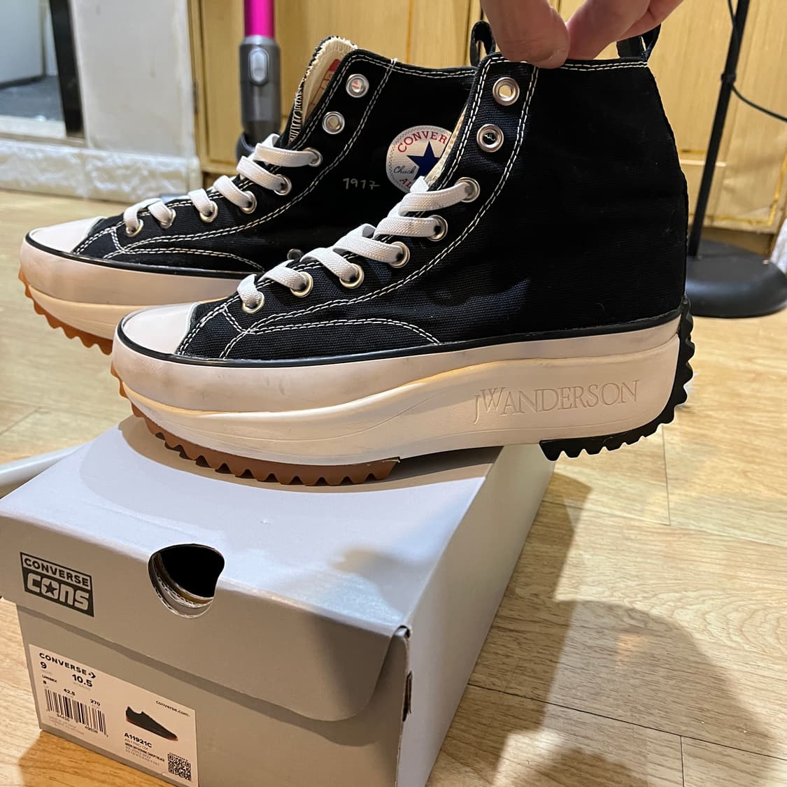 (250) 컨버스 X JW앤드슨 런스타 하이크 하이 블랙 상품이미지1