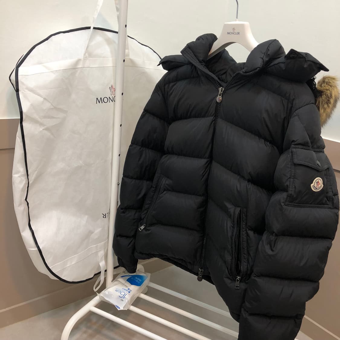 몽클레어 마야프 백화점판 상품이미지1