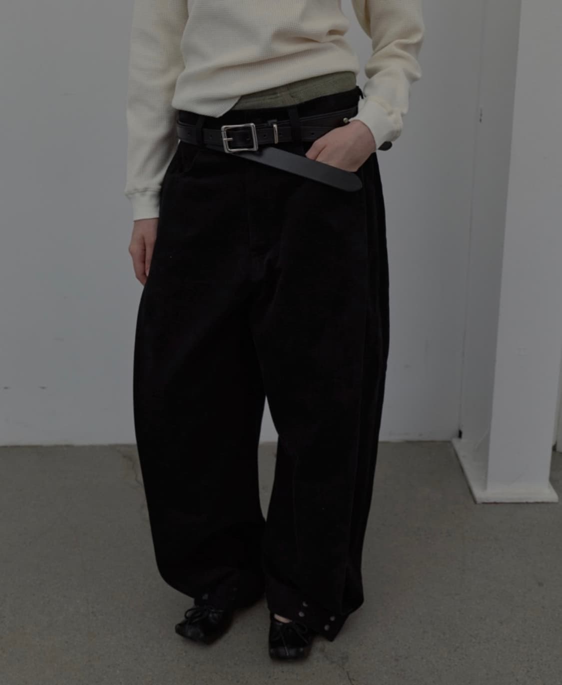 Lcdc 커브드 팬츠 상품이미지1