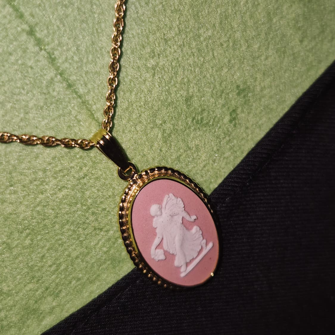 80s 영국 웨지우드 핑크 천사 카메오 목걸이 상품이미지7