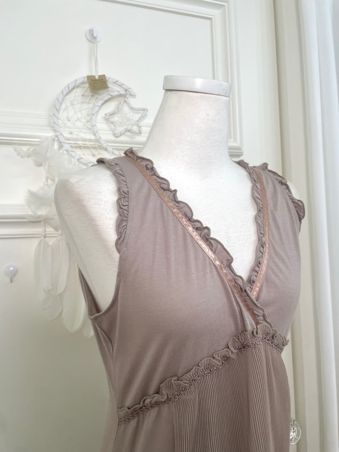 dark beige cotton pleats v-neck summer o 상품이미지6