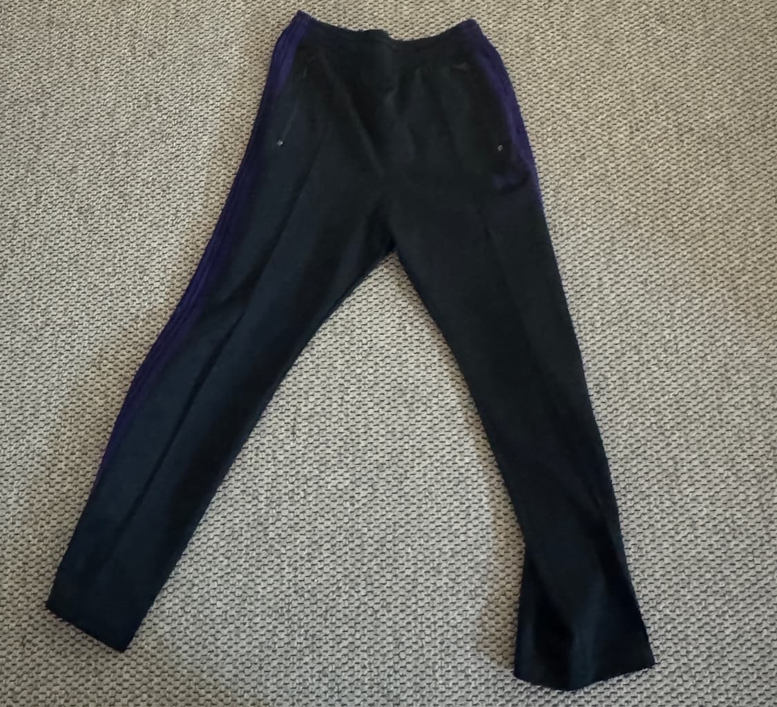 니들즈 트랙팬츠 스트레이트 핏 검/보 상품이미지1