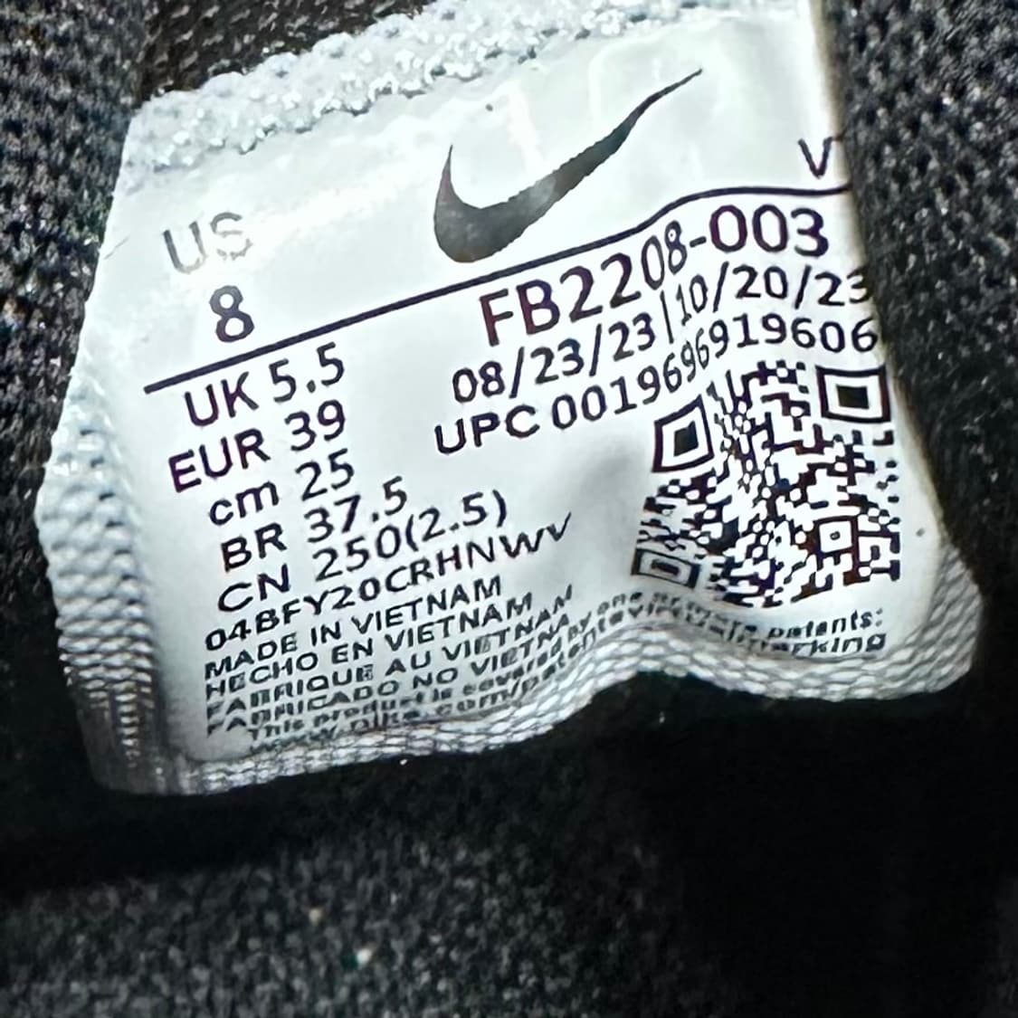 250) 나이키 런닝화 남녀공용 운동화 레볼루션 7 블랙 화이트 상품이미지9