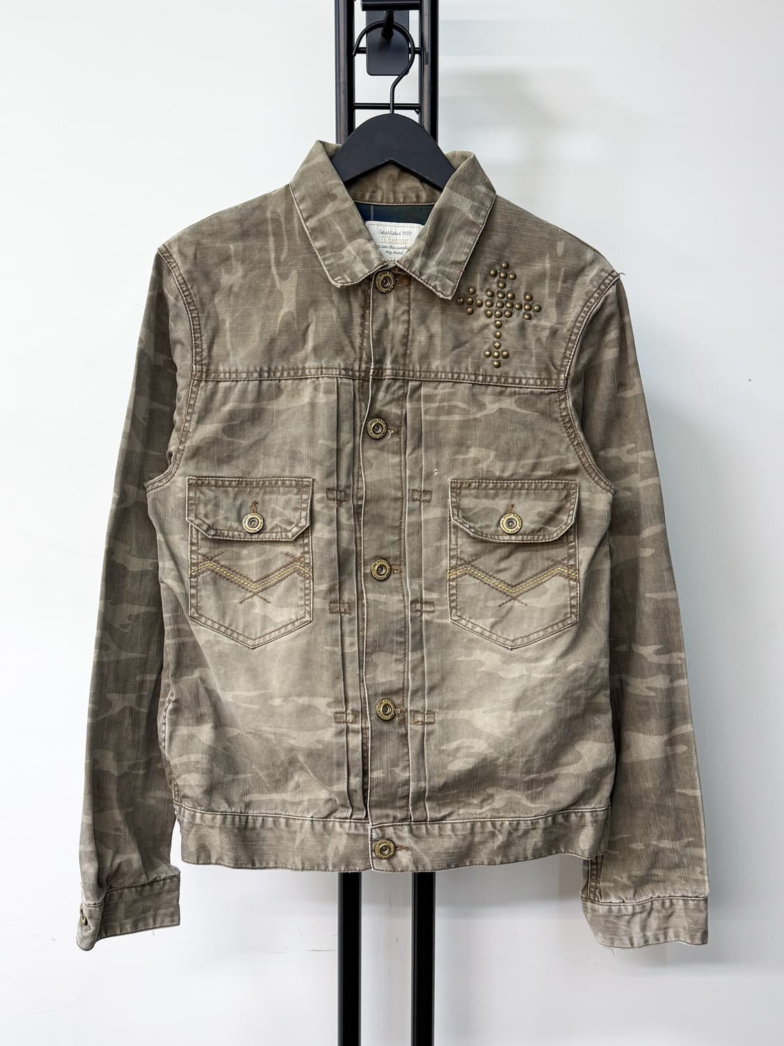 키스마크 타입 투 크로스 리벳 카모 자켓 상품이미지1