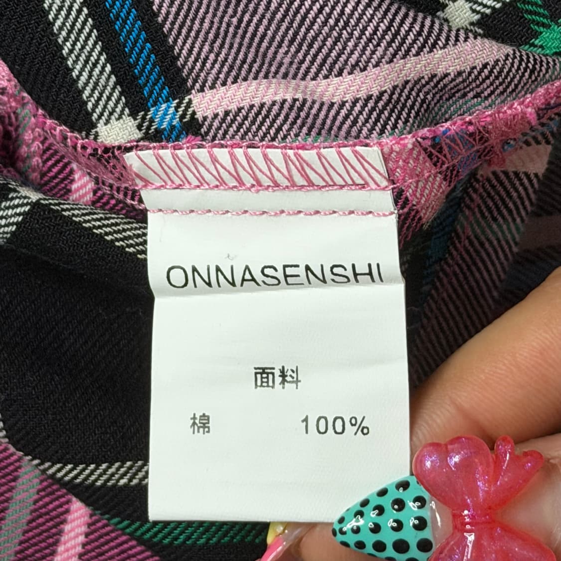 ONNASENSHI CROPPED SHIRT 온나센시 체크 크롭 셔츠 상품이미지4