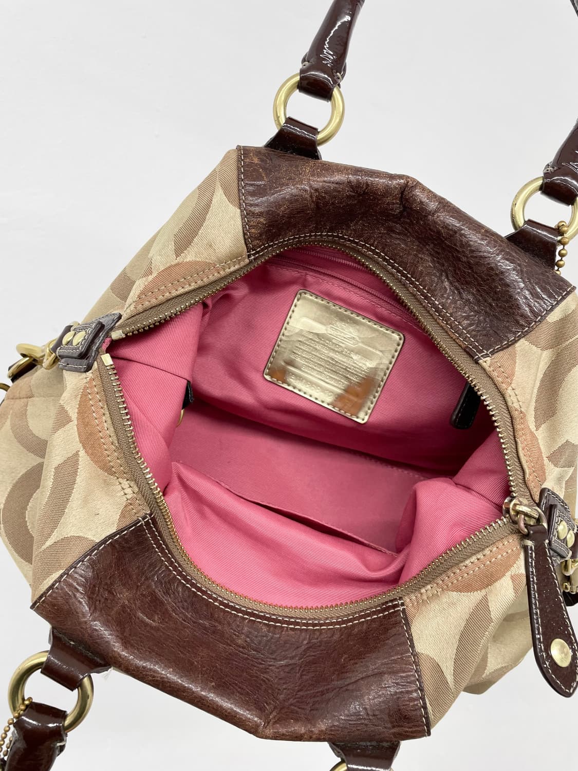 코치 시그니처 자카드 키링 숄더백 상품이미지10