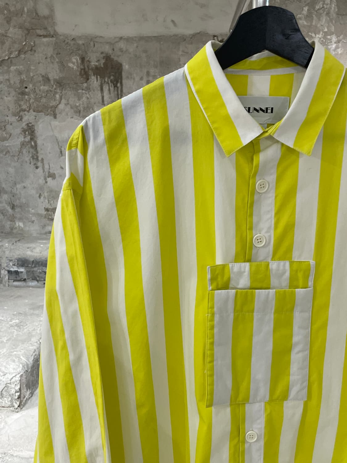 써네이 옐로우 스트라이프 센터 포켓 코튼 셔츠 상품이미지2