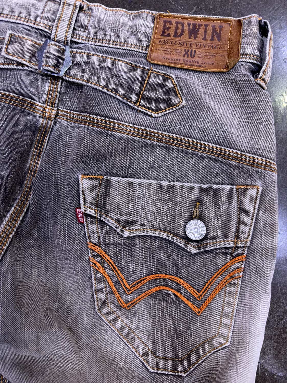 에드윈 XV 빈티지 워싱 어드저스트 백 플레어핏 부츠컷 데님팬츠 32 상품이미지8