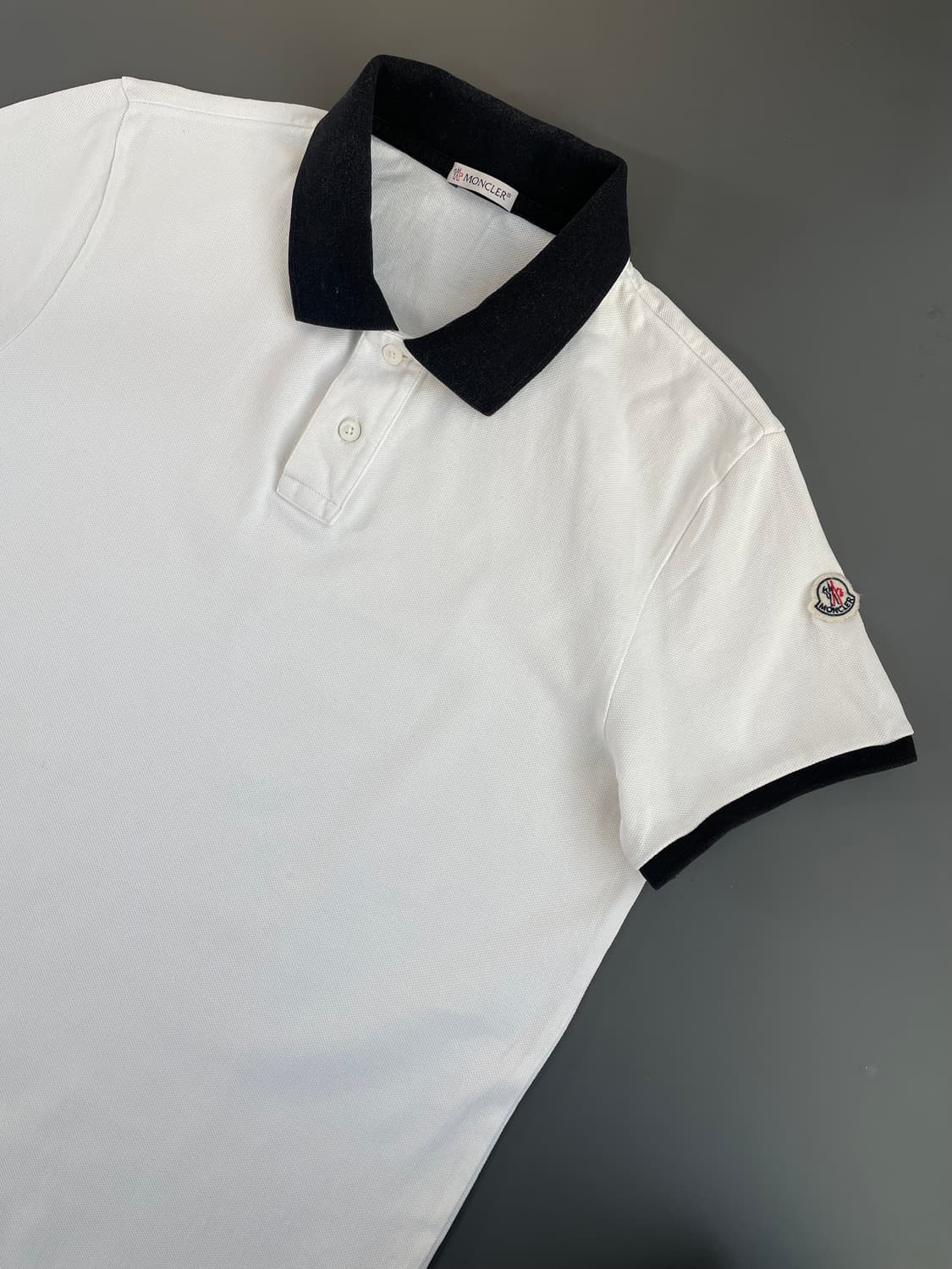 [L] 몽클레어 몽클레르 PK 카라 반팔 티셔츠 상품이미지4