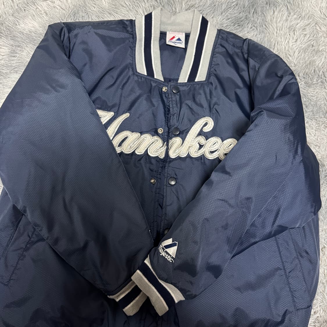 마제스틱 뉴욕양키스 바시티점퍼 M사이즈 상품이미지3