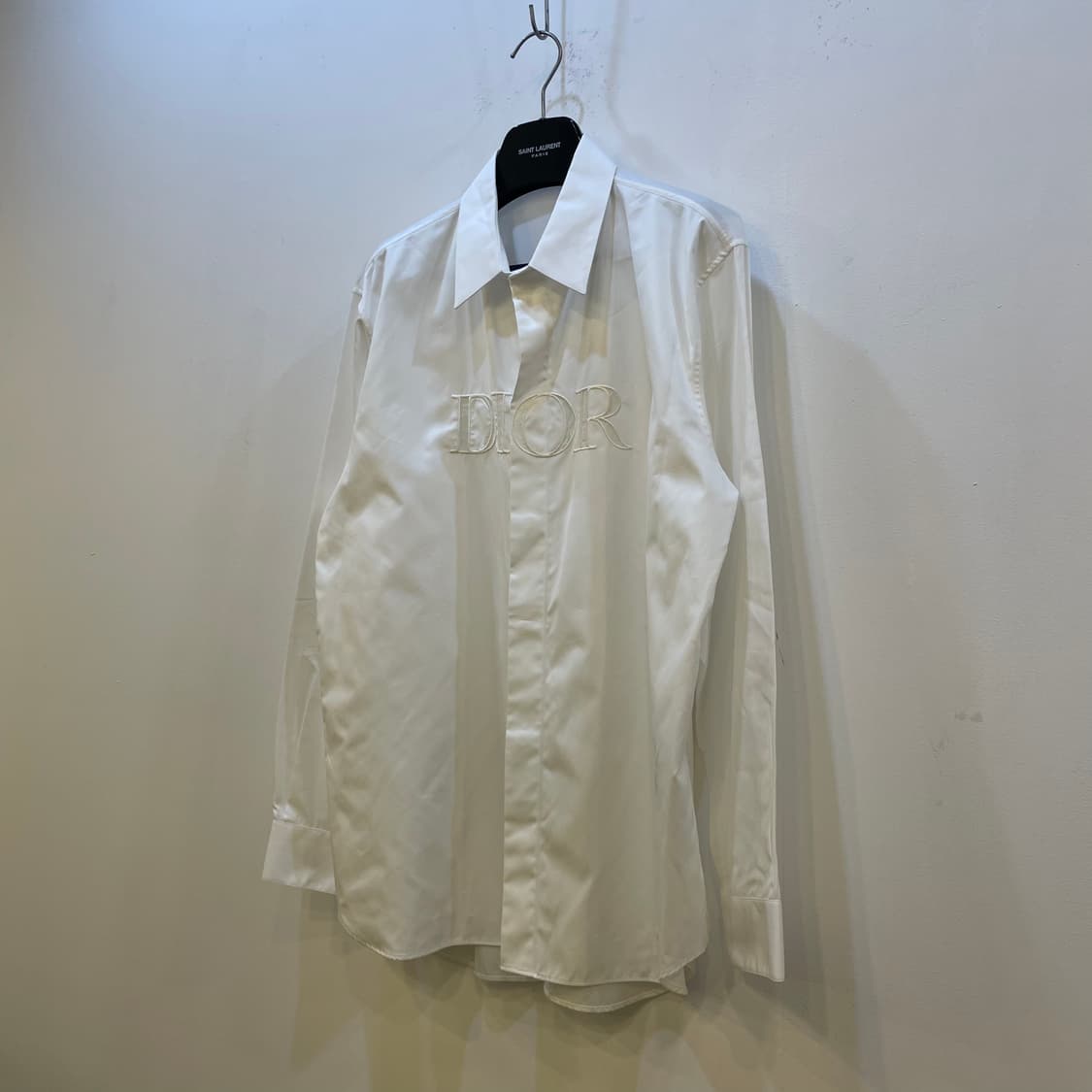 디올 로고 셔츠 상품이미지2