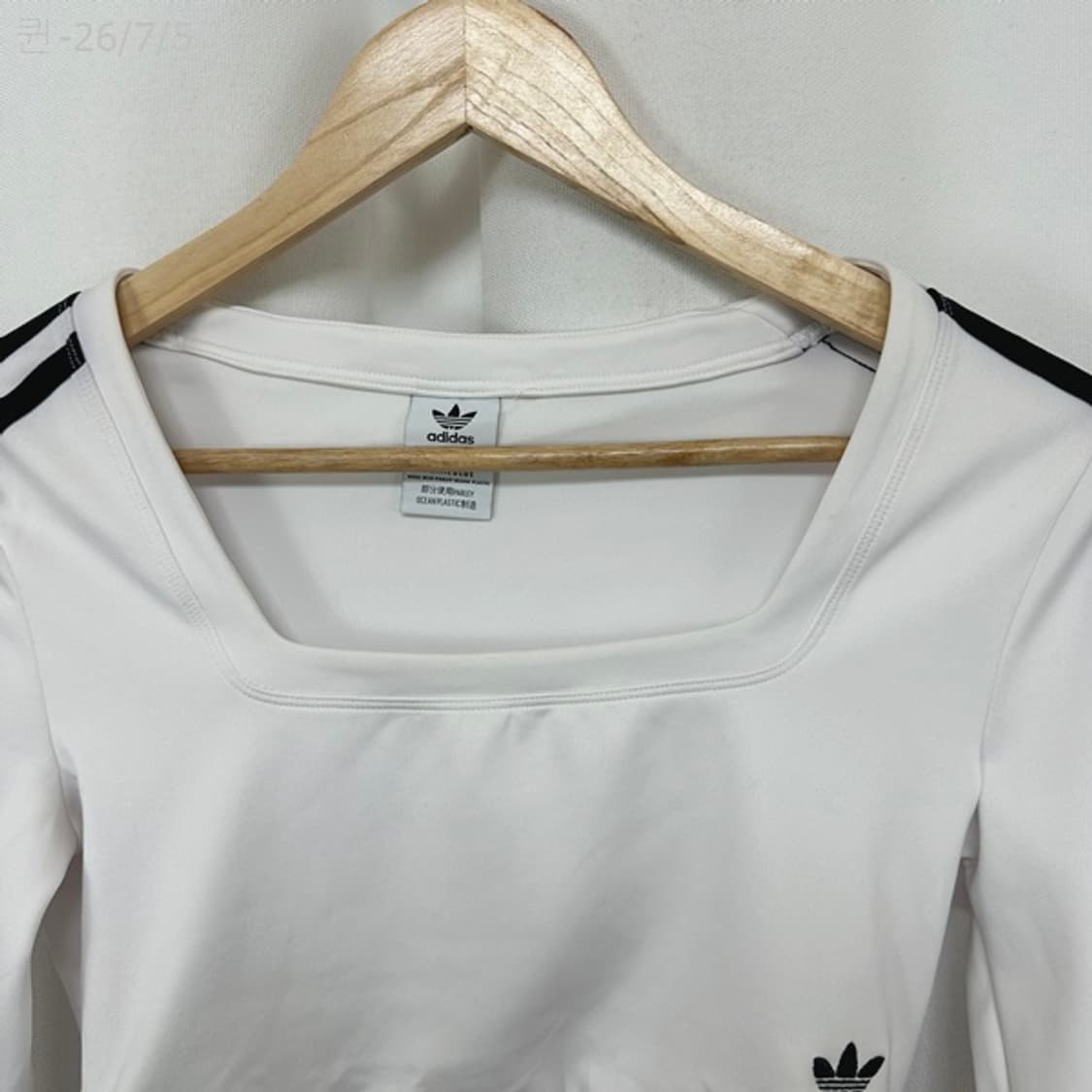 아디다스 여자 크롭 운동복 긴팔티 스판화이트 S 90 상품이미지2