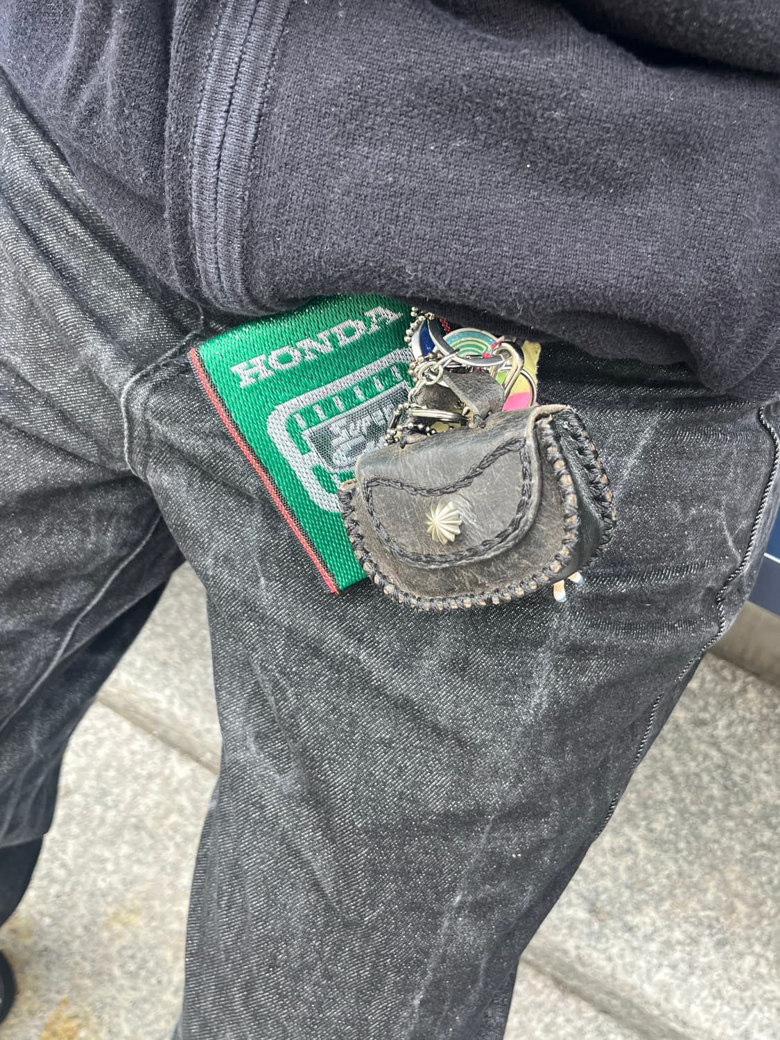 Airpods briefcase 결제창 상품이미지4