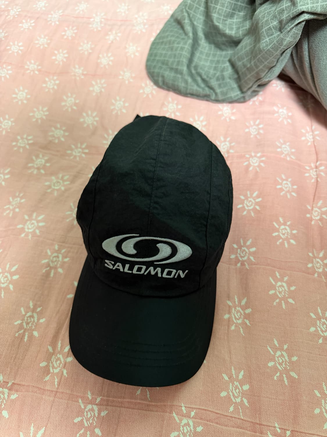 살로몬 링크 캠프 캡 블랙 새상품급 판매 상품이미지1