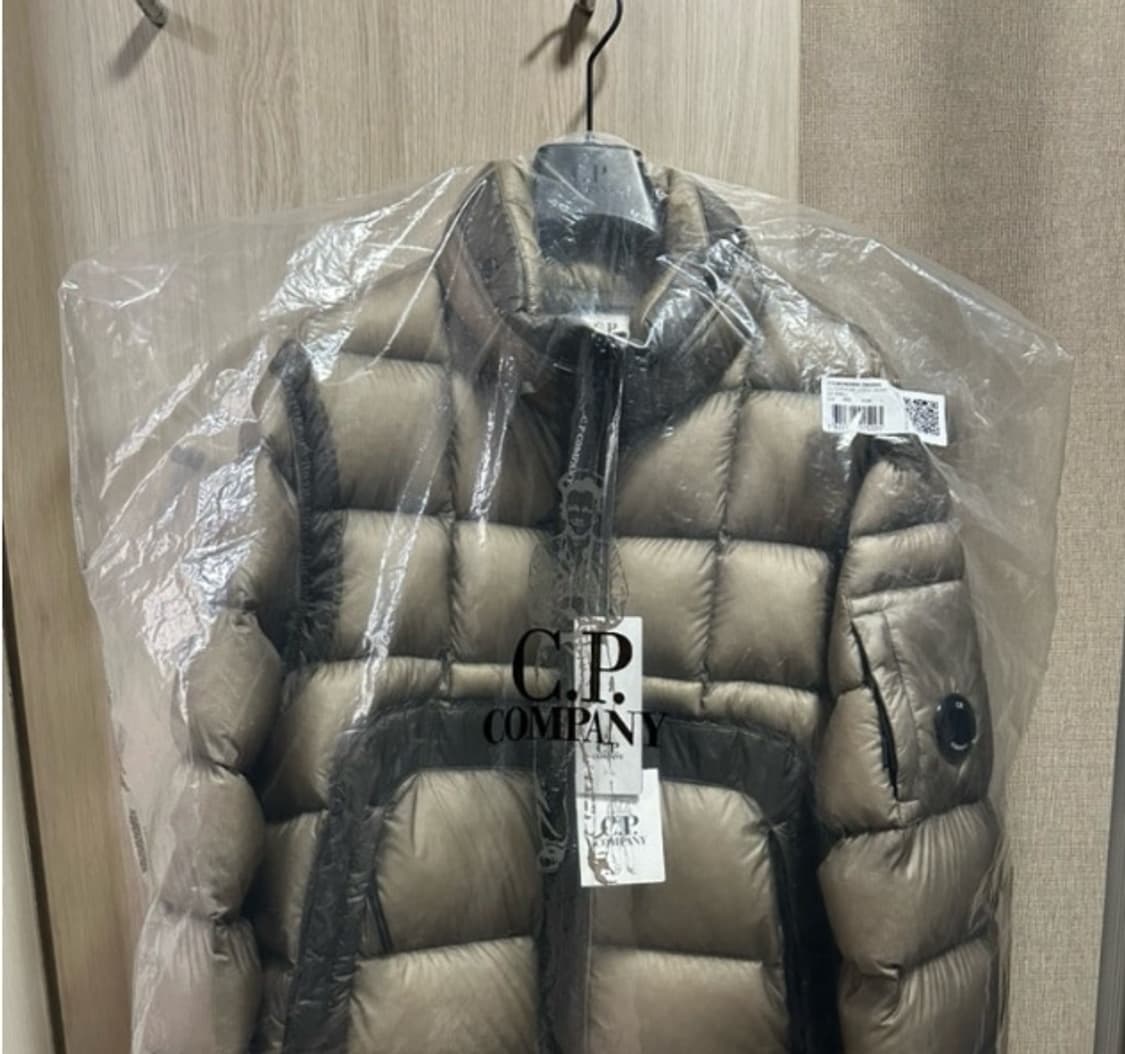 (세상품)C.P. 컴퍼니 DD 쉘자켓  카키 베이지 M 상품이미지1