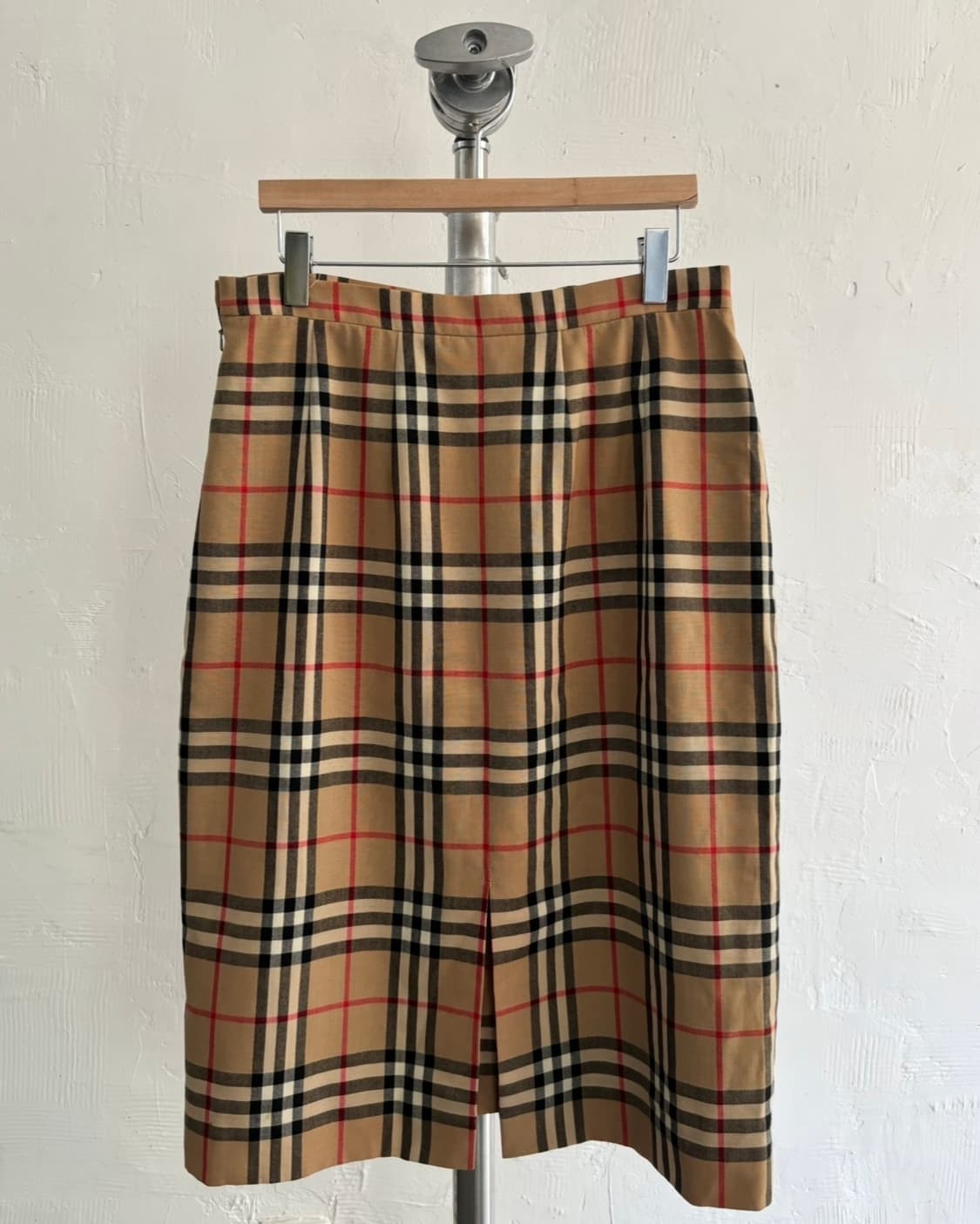 Burberry 버버리 베이지 노바체크 울 미디 스커트 상품이미지1