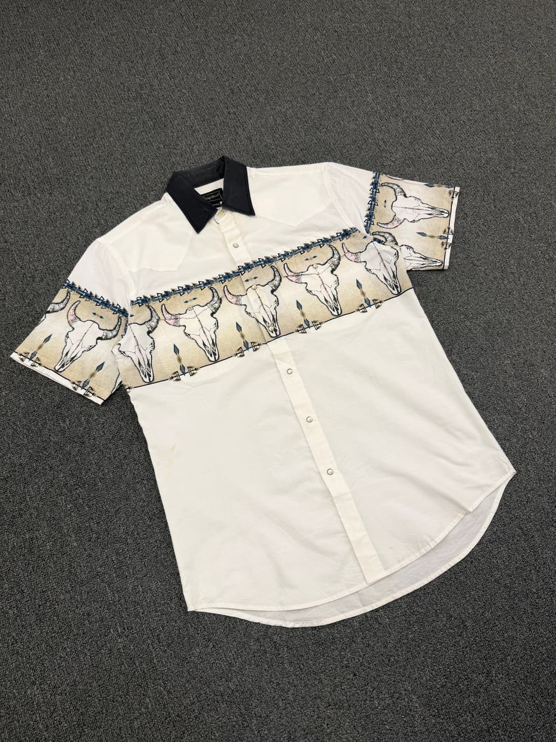 M) 하이눈 빈티지 웨스턴 패턴 반팔셔츠 상품이미지1