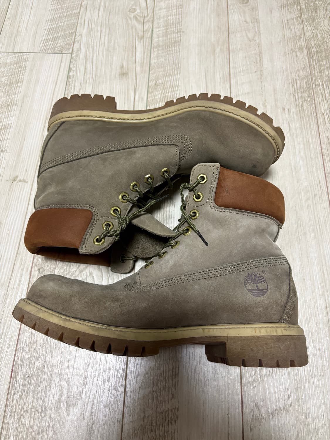 팀버랜드 프리미엄 6인치 워커 부츠 265 상품이미지2