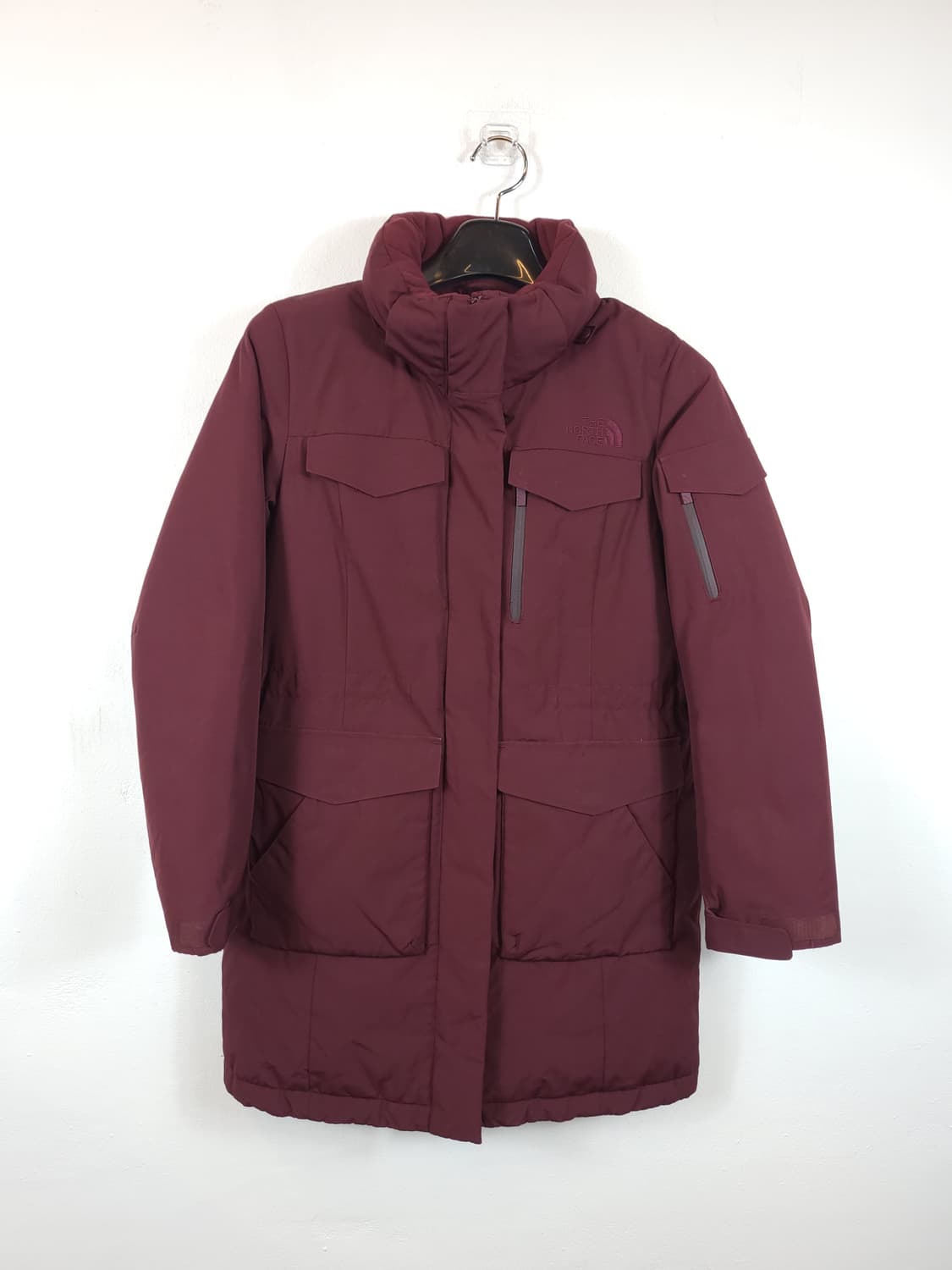 노스페이스 화이트라벨 여성 버건디구스패딩 85-90 S 새제품급 상품이미지1