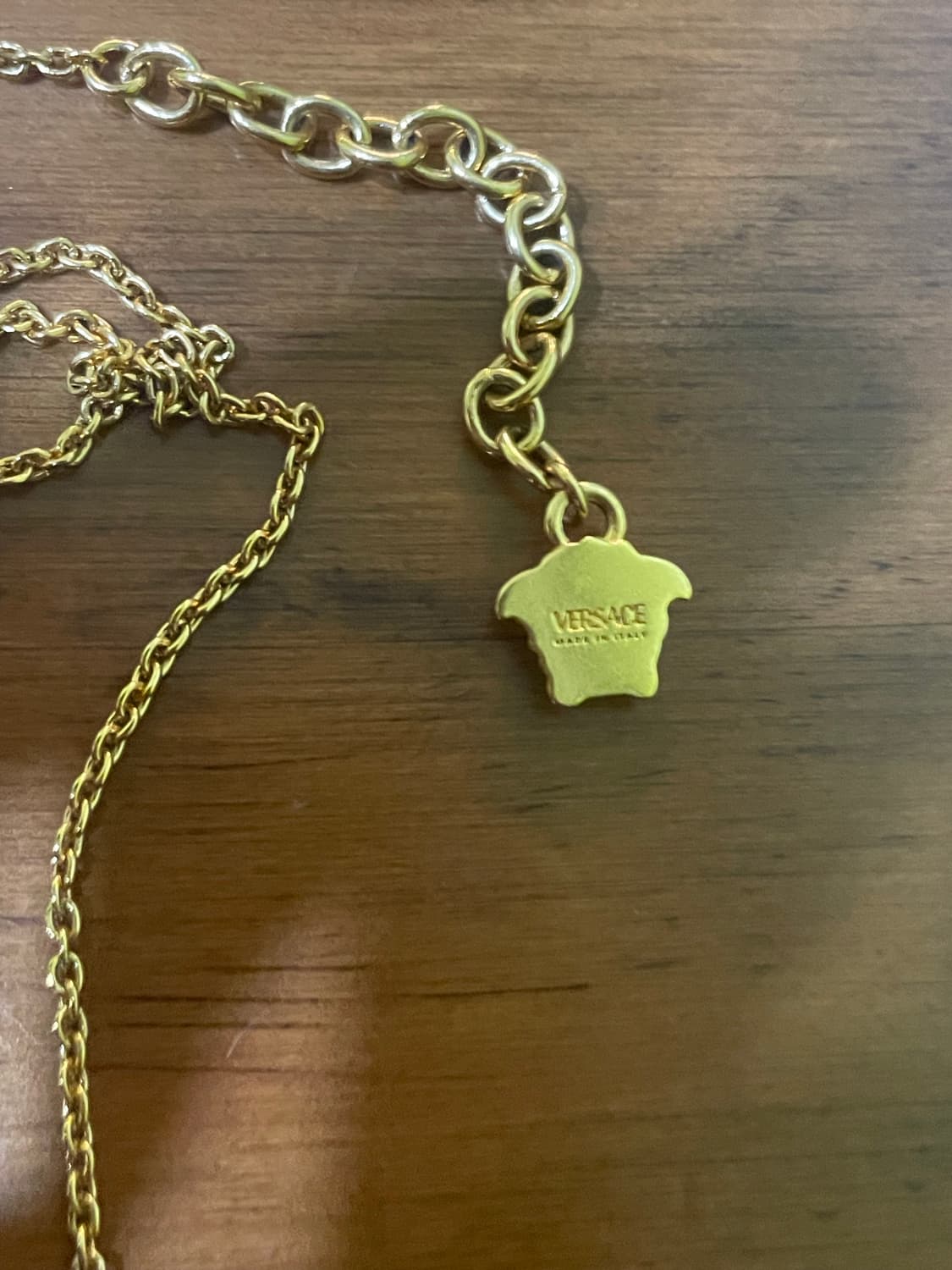 베르사체 목걸이  상품이미지2