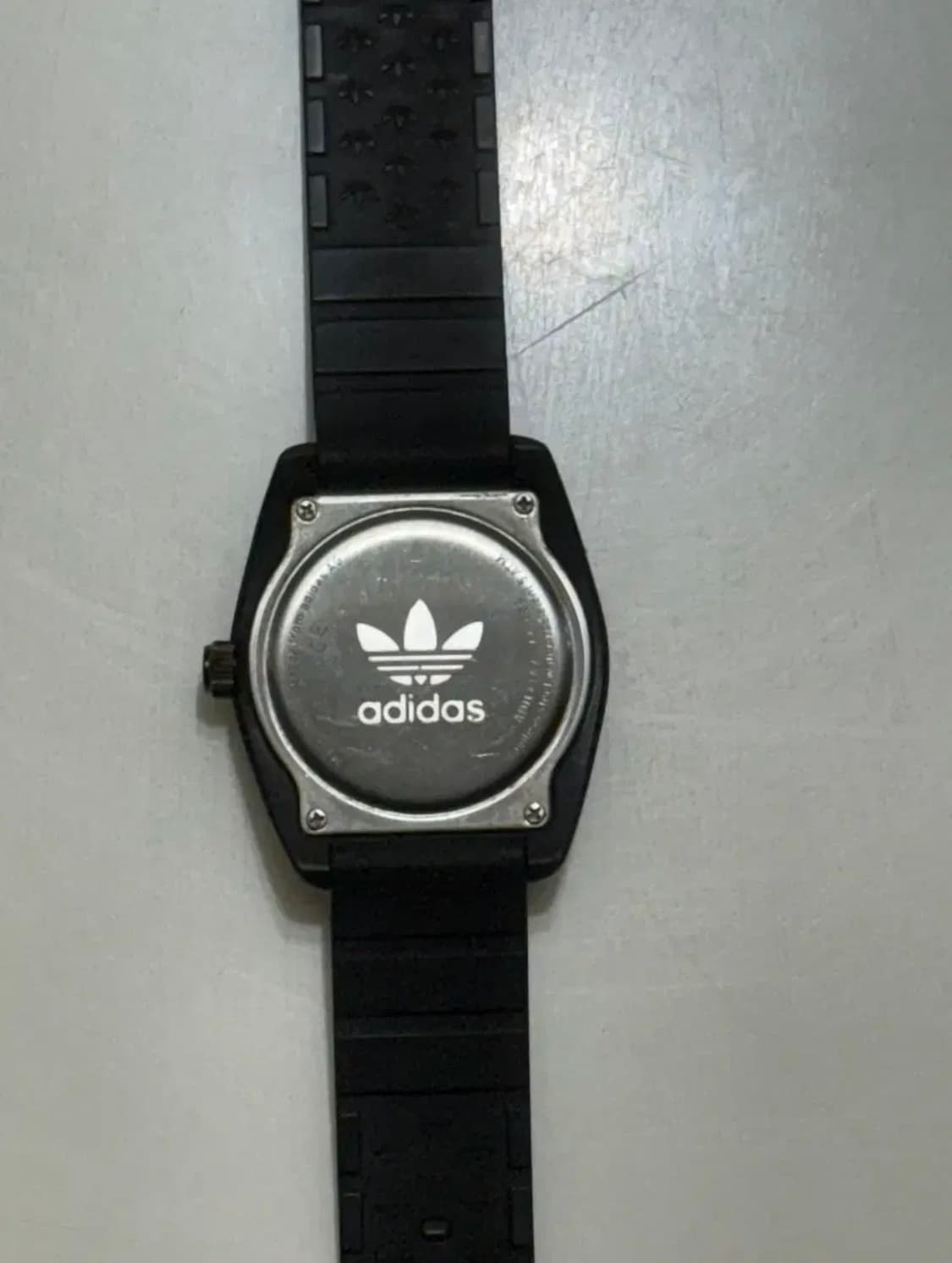 아디다스 산티아고 시계 상품이미지2