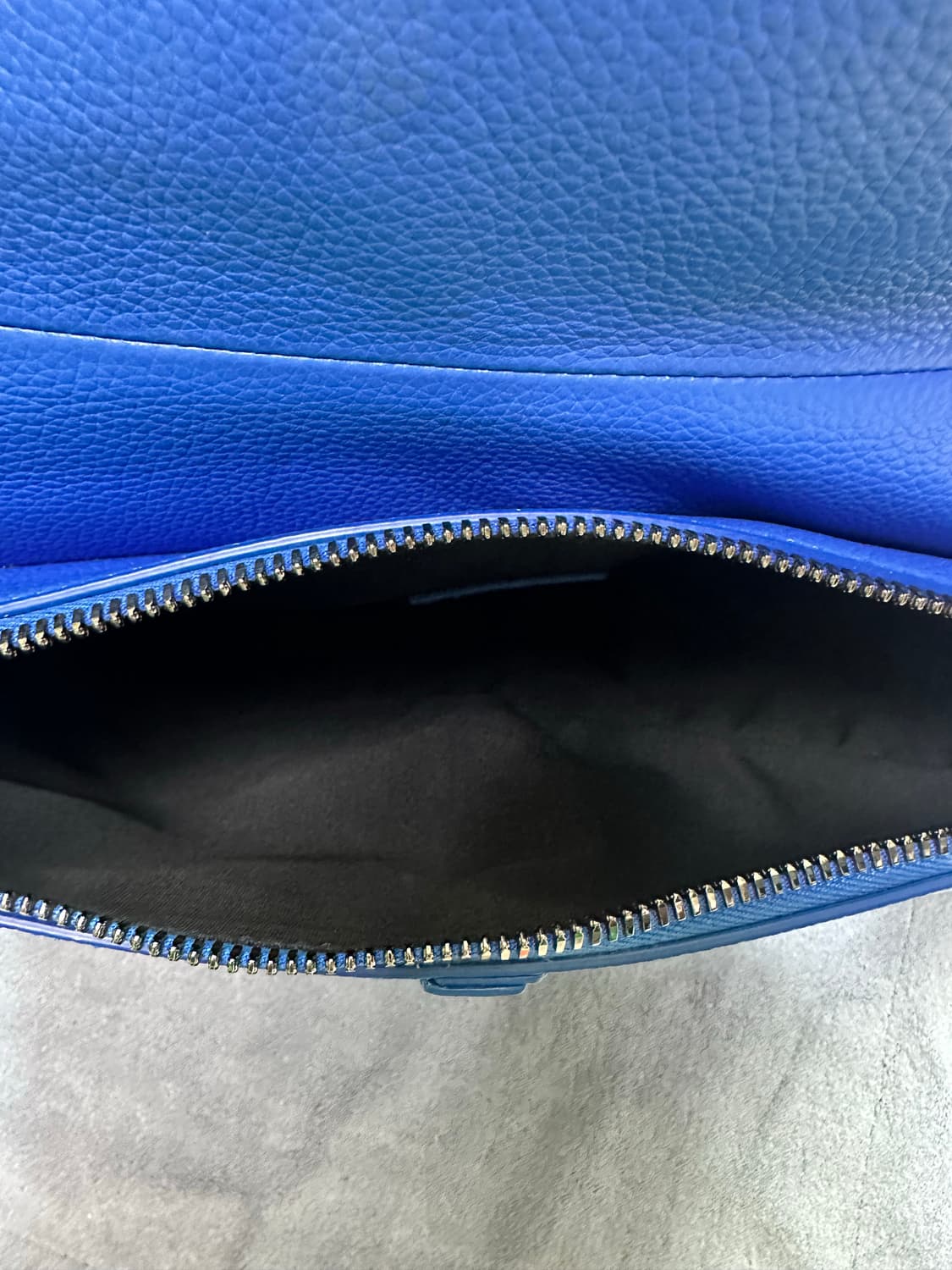 디올 새들백 블루 상품이미지4