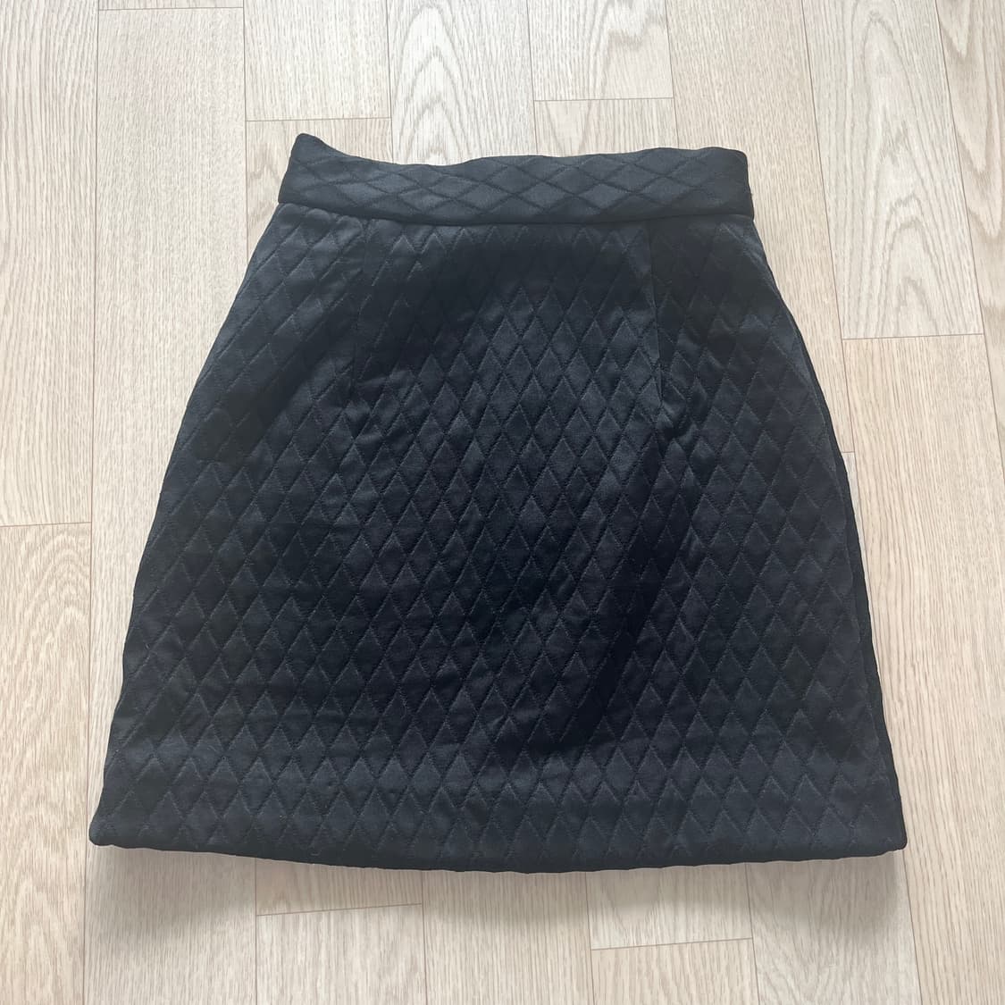 g.v.g.v. 퀼팅 스커트 상품이미지1