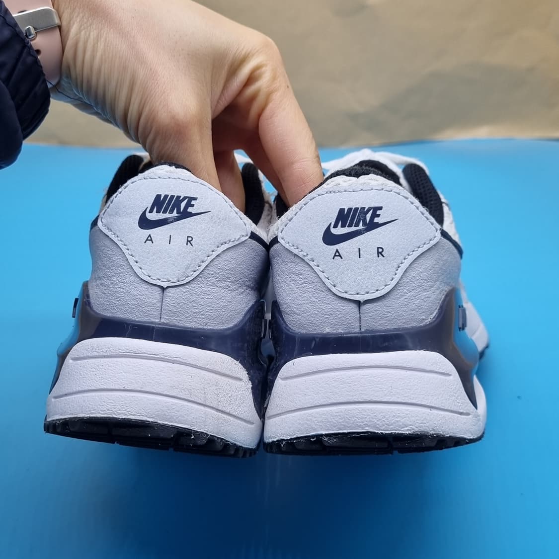 나이키 에어맥스 시스템 여성운동화235 상품이미지4