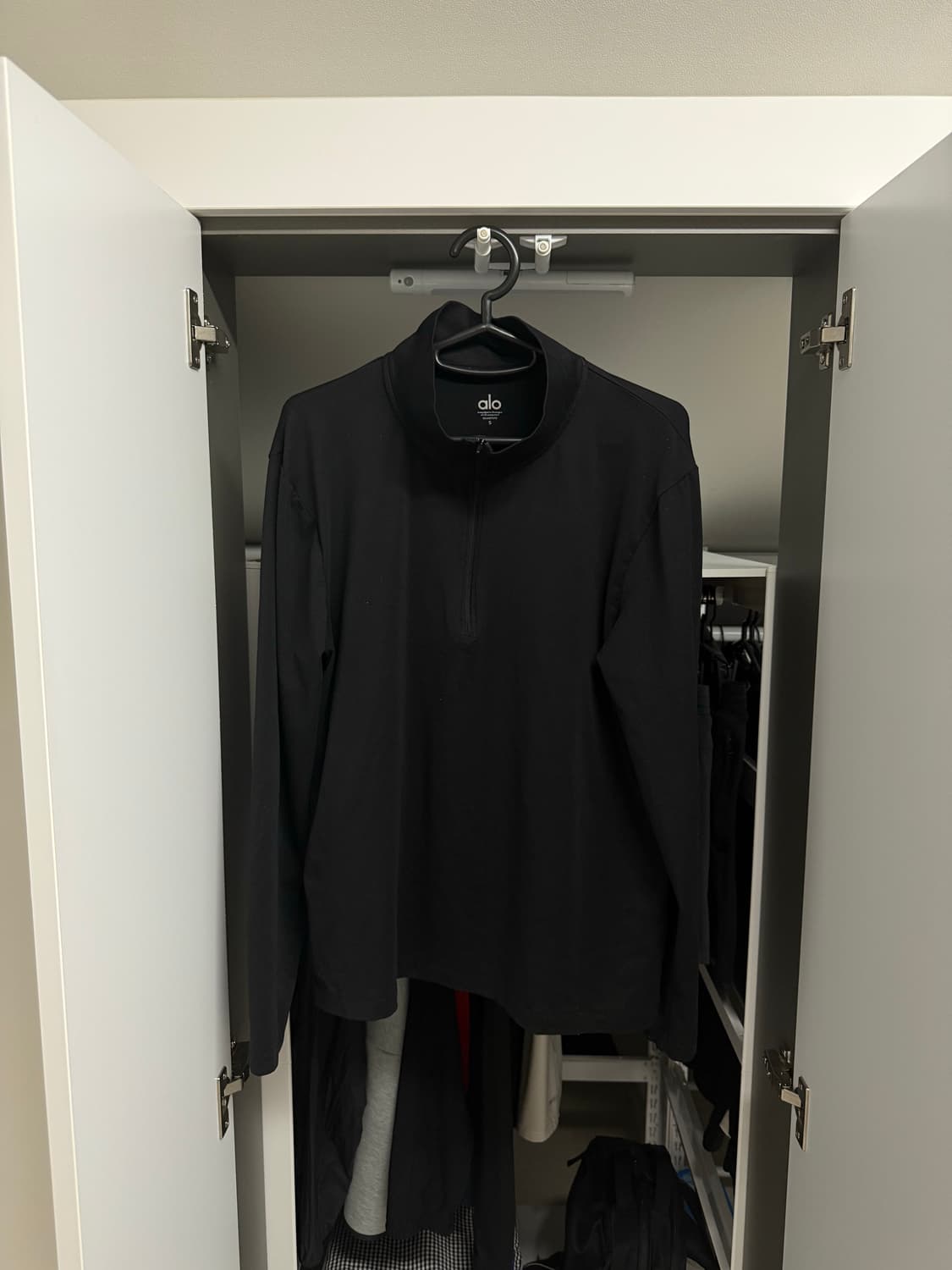 [S] alo yoga 알로요가 하프 집업 블랙 상품이미지1