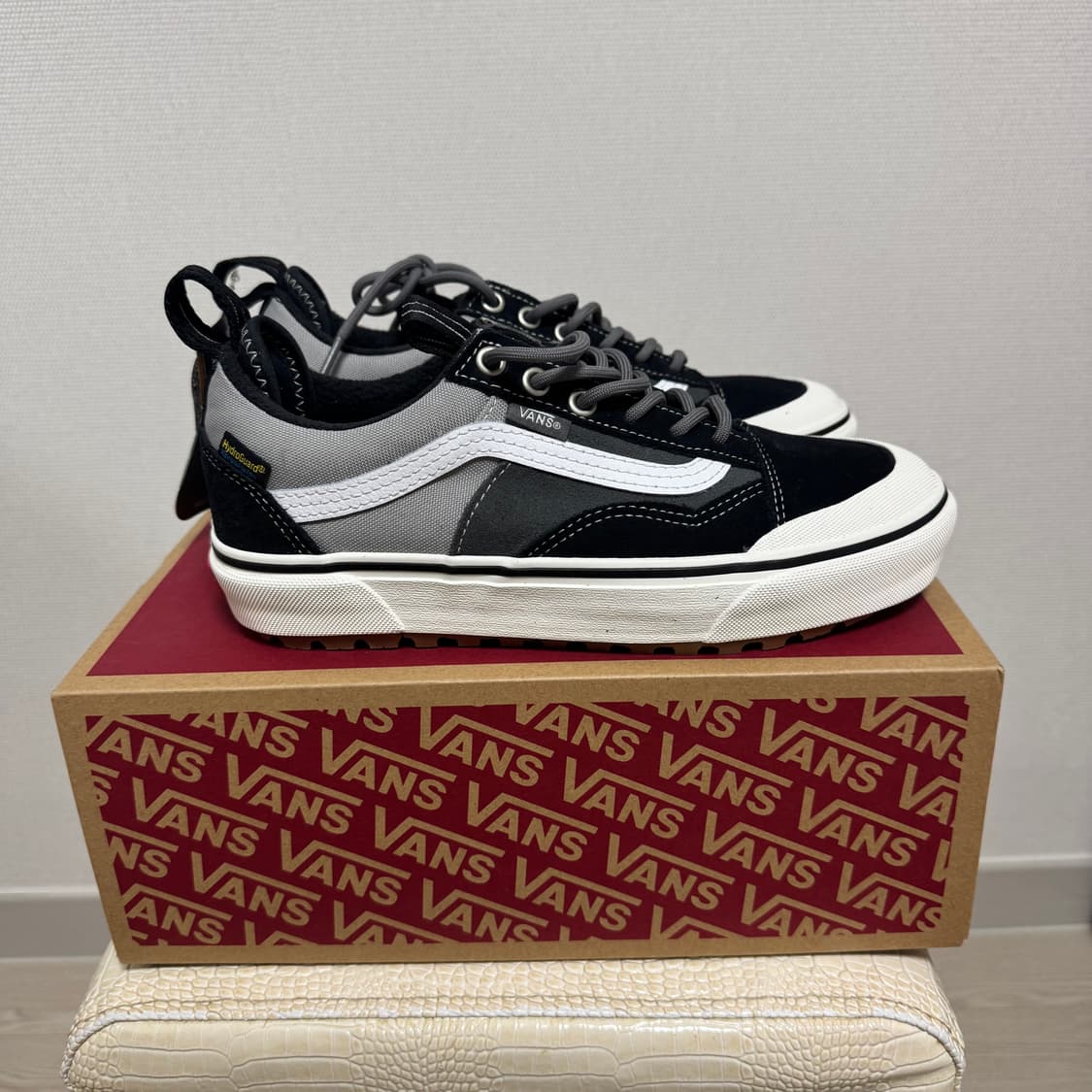 (240, 새 제품) 반스 올드스쿨 MTE 워터프루프 블랙 퓨터 화이트 상품이미지1