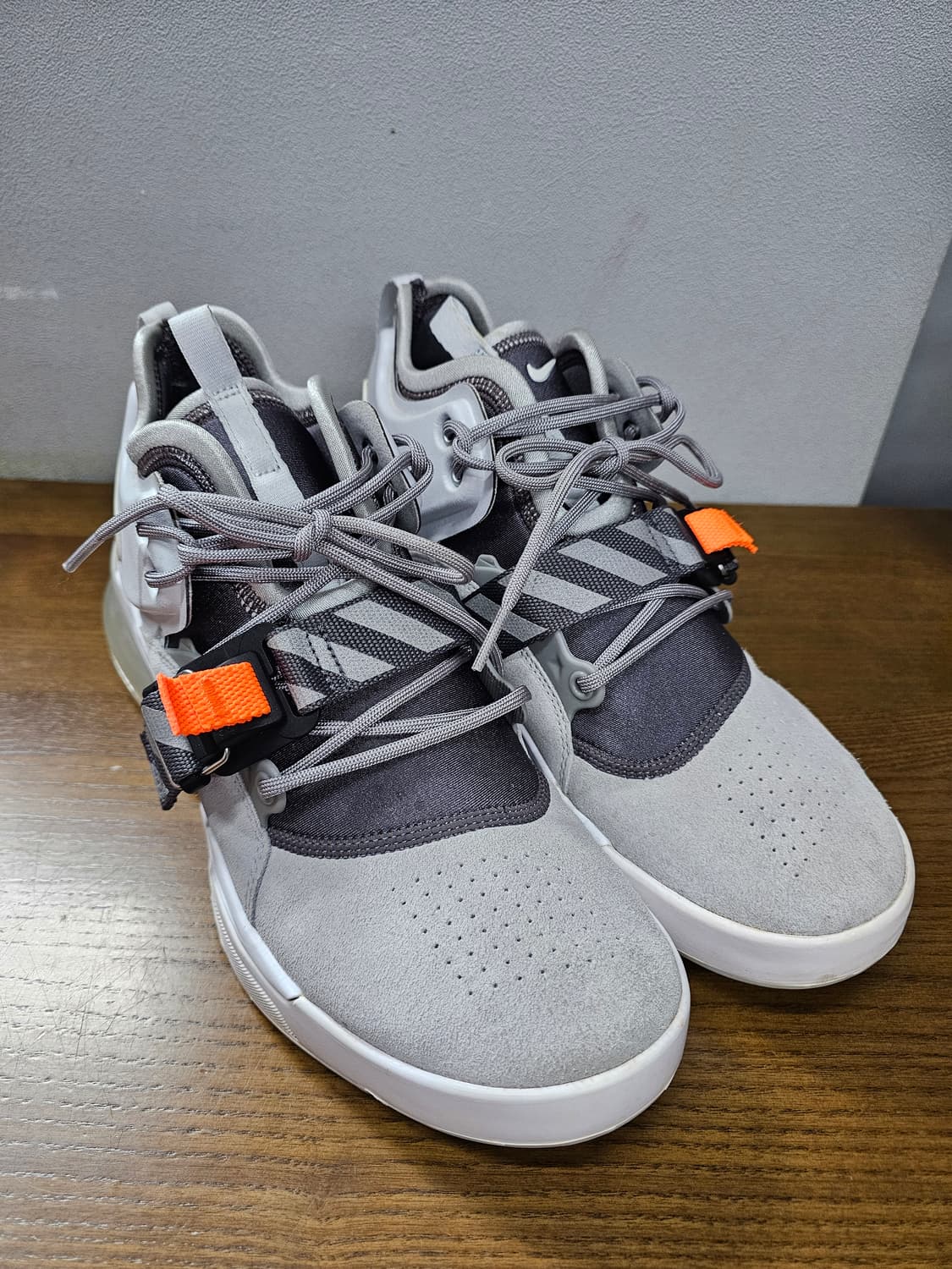 나이키 에어맥스 포스 270 울프 상품이미지2