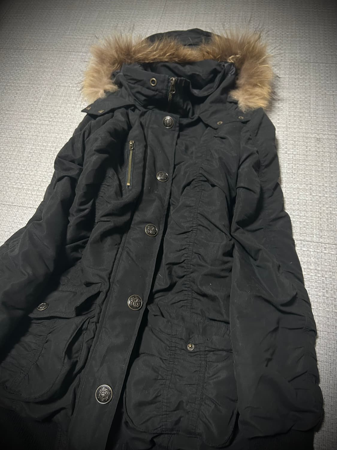 *Rare design* 2000s Y2K 블랙 셔링 퍼 울프죠 기믹자켓 상품이미지2