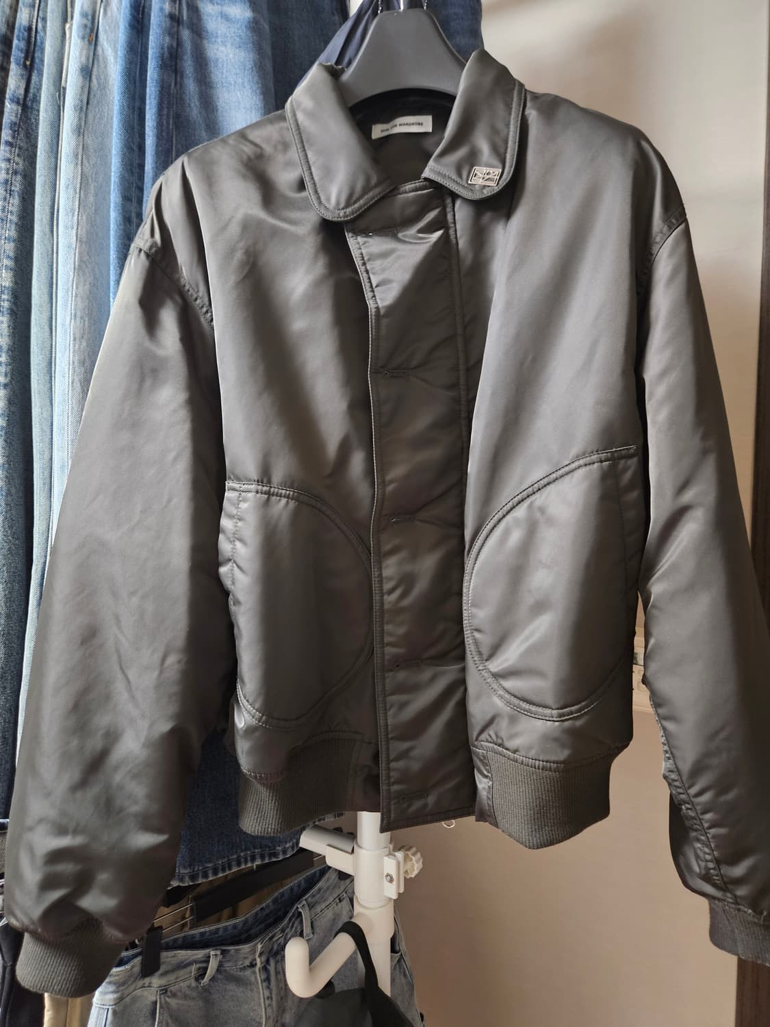 밈더워드로브 나일론 데크 봄버 카키 2 상품이미지3