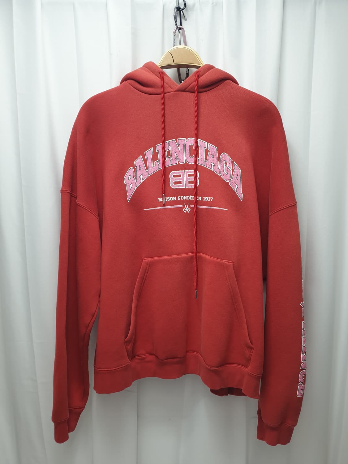 발렌시아가 레드 로고 후드티 2사이즈 상품이미지1
