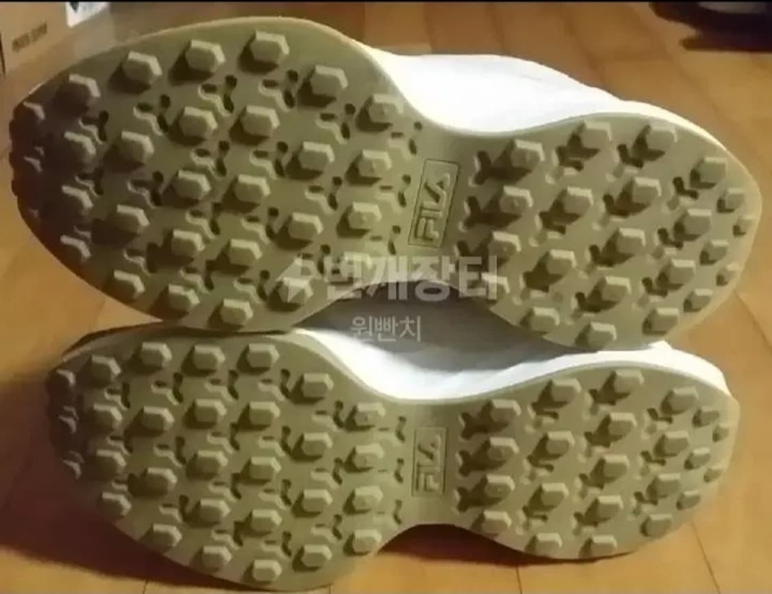 휠라 트라이벌 레이스 240 상품이미지7