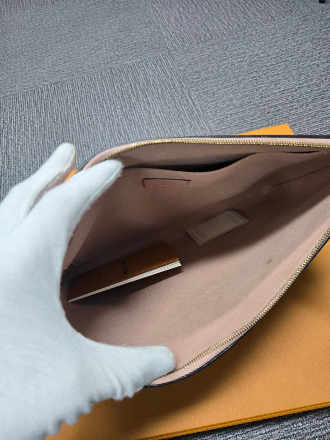 [특가][정품]루이비통 데일리 클러치백 상품이미지5