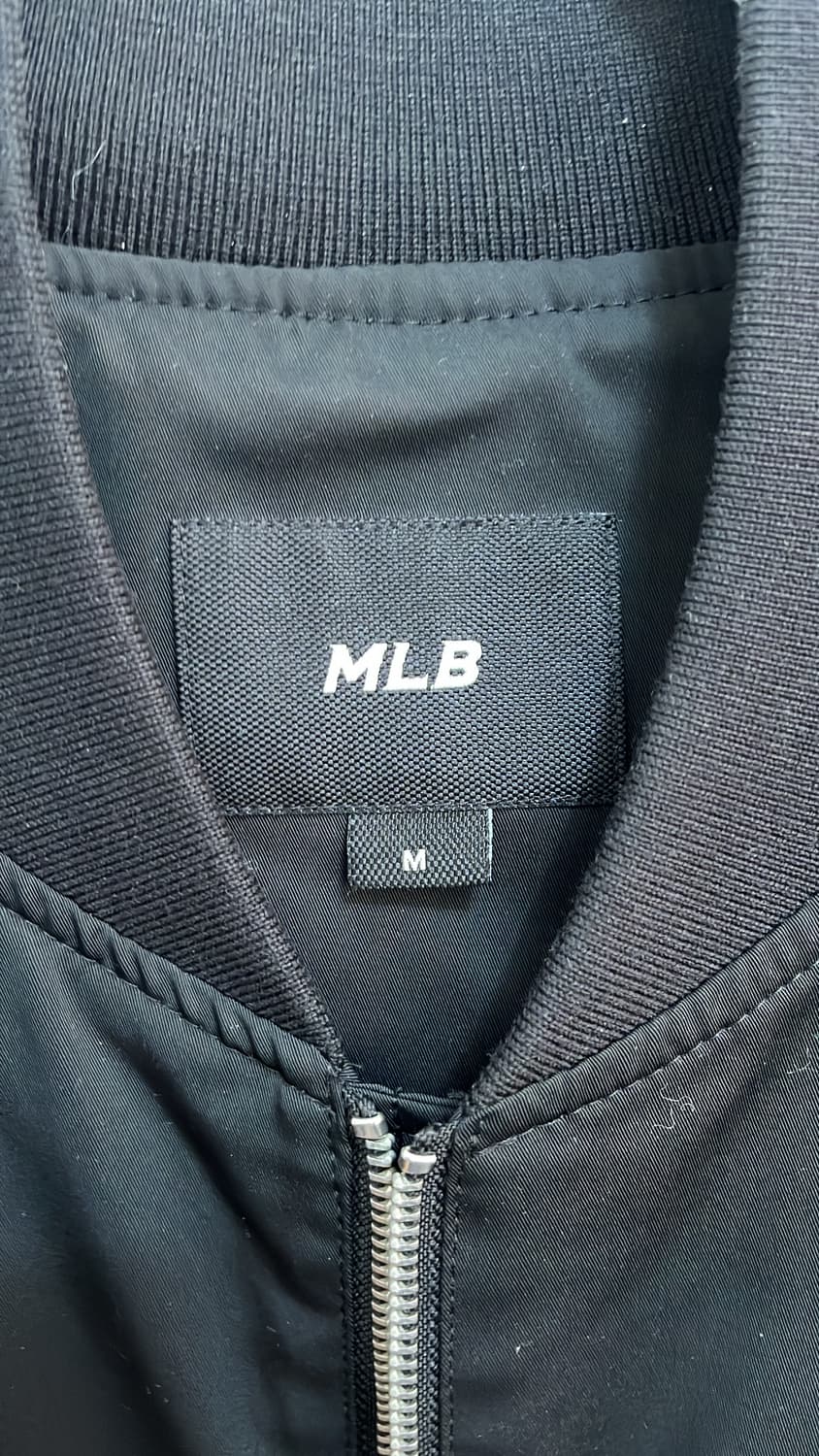 MLB 하트 베이스볼 점퍼 블랙 M 상품이미지3