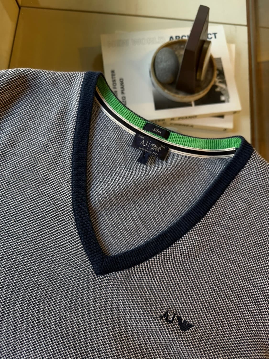 아르마니 브이넥 니트 100 상품이미지7