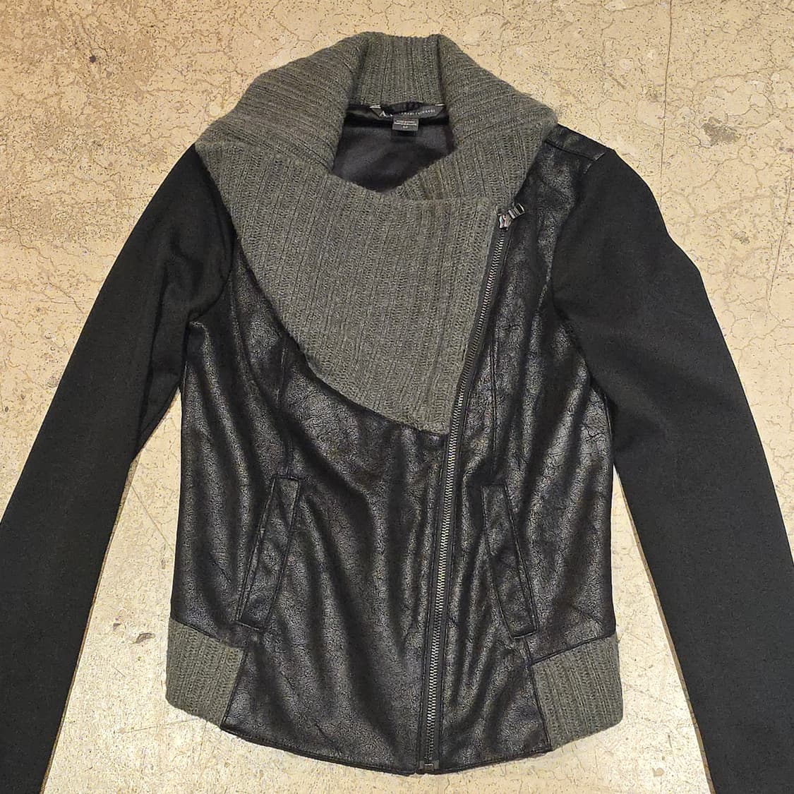 Armani Exchange 라이더 자켓 상품이미지4