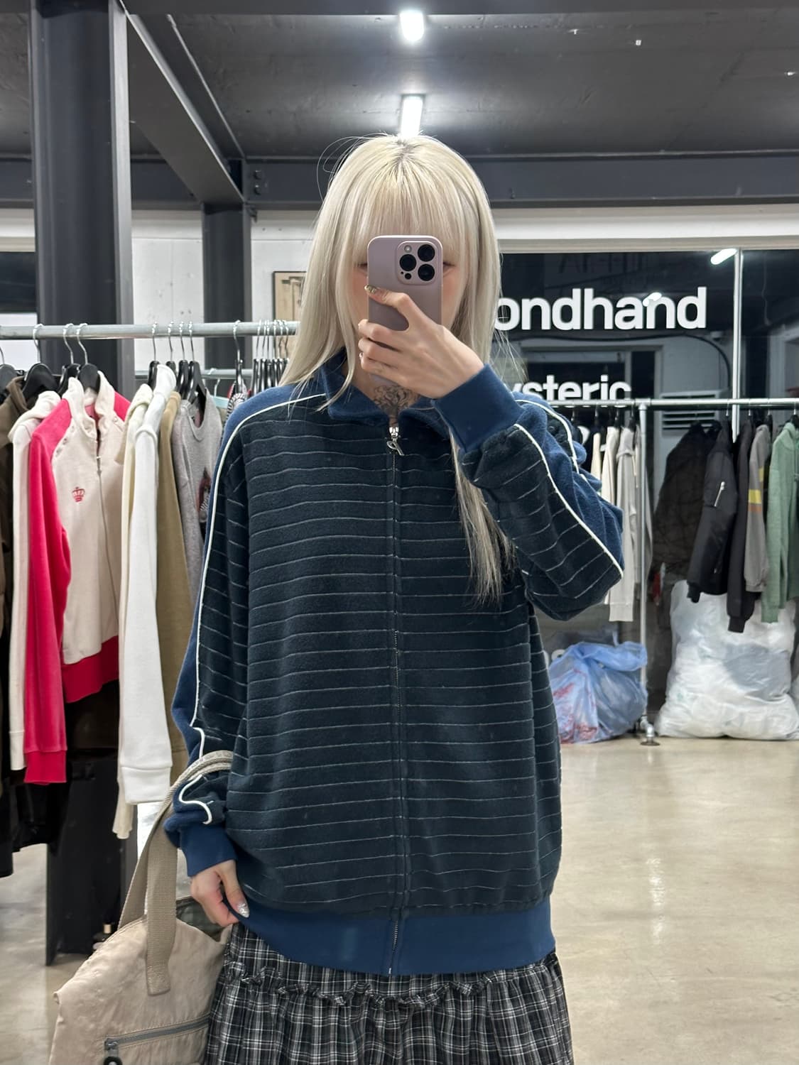 네이비 팔라스 런던 로고 집업 상품이미지1