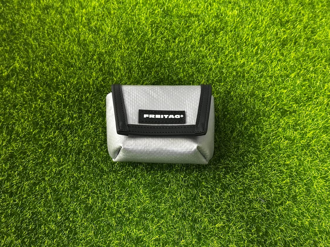 [새상품] 프라이탁 희귀 실버 미니 메신저백 키링 판매 #freitag 상품이미지3