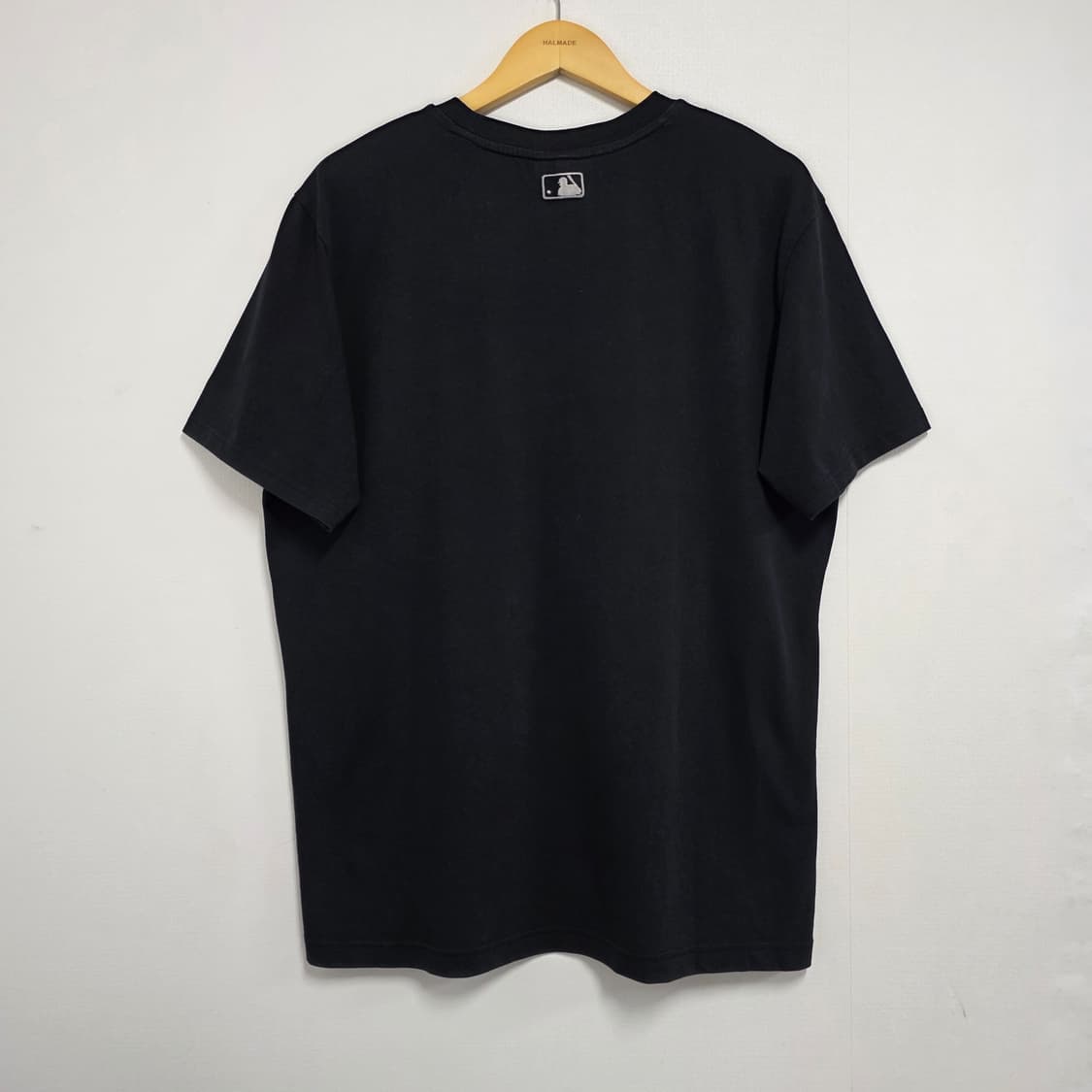 110 MLB 웨이브 서핑 프린트 반팔티셔츠 블랙 상품이미지4